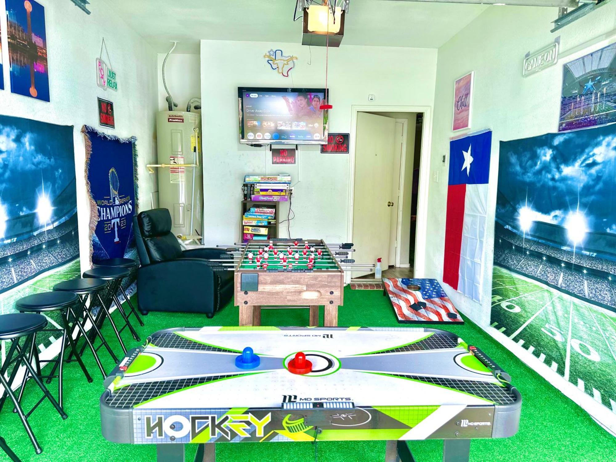 A Blissful Townhome With A Game Room Near At&T Stadium, Six Flags, Dfw Airport Arlington Exterior photo